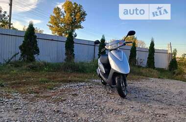 Мопеди Honda Dio AF-68 2015 в Кельменцях