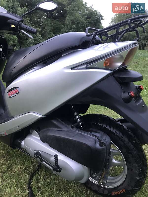 Скутер Honda Dio AF-68 2015 в Тячеве
