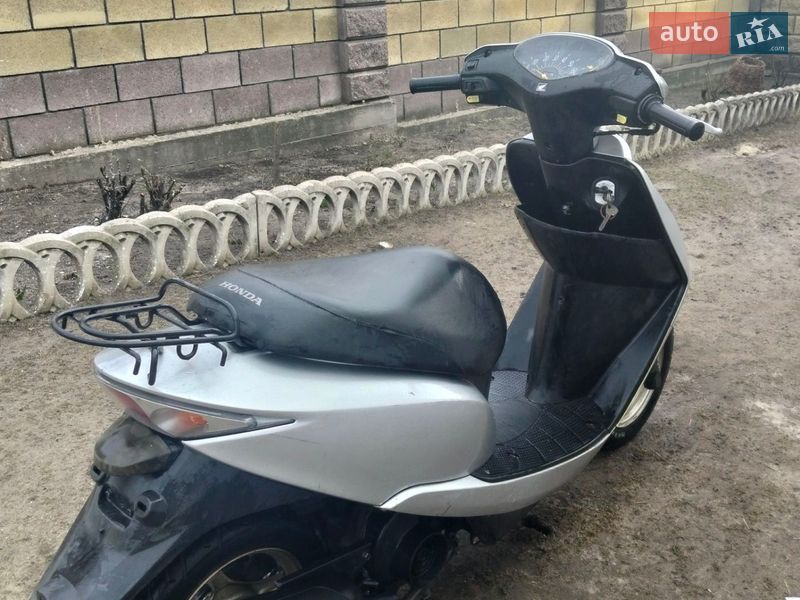 Вантажні моторолери, мотоцикли, скутери, мопеди Honda Dio AF-68 2015 в Рівному