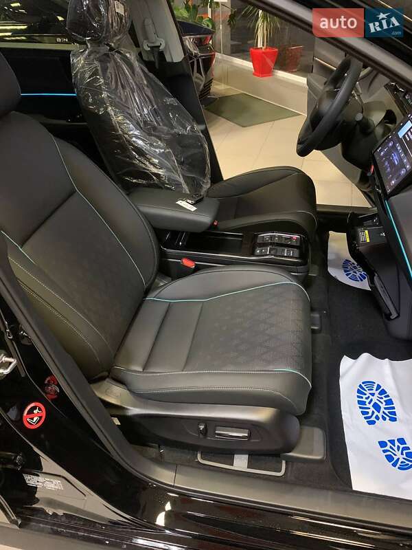 Внедорожник / Кроссовер Honda e:NP2 2024 в Харькове