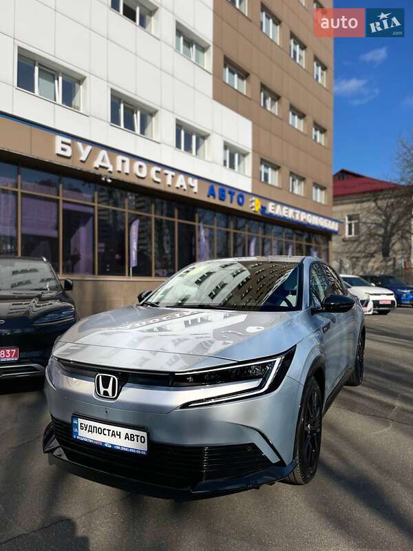 Honda e:NP2 2024