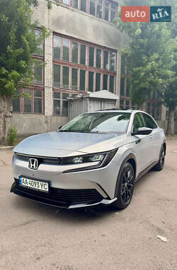 Седан Honda e:NP2 2024 в 