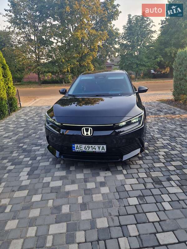 Honda e:NP2 2024