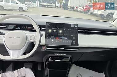 Внедорожник / Кроссовер Honda e:NP2 2025 в Киеве
