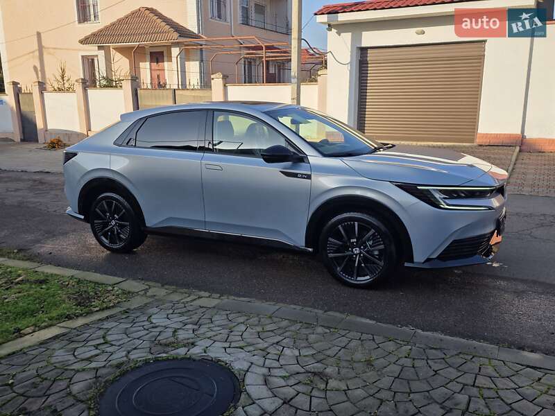 Внедорожник / Кроссовер Honda e:NP2 2025 в Одессе