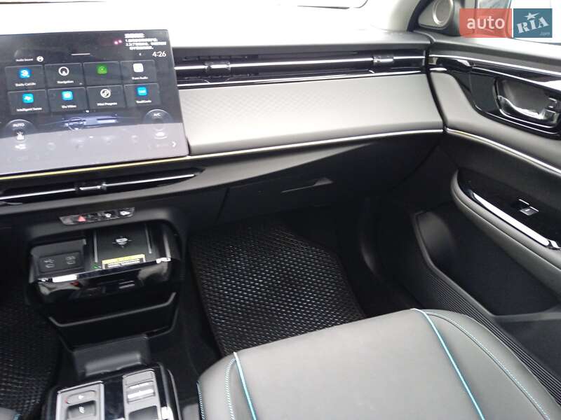 Внедорожник / Кроссовер Honda e:NP2 2025 в Черновцах