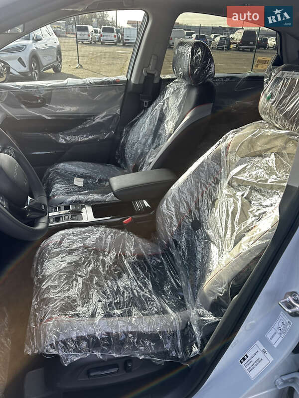 Внедорожник / Кроссовер Honda e:NS2 2025 в Киеве