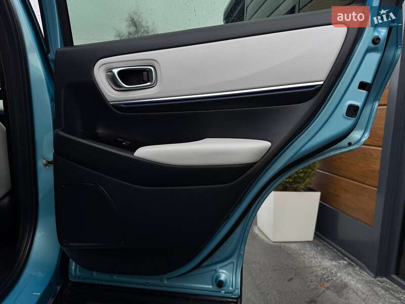 Внедорожник / Кроссовер Honda e:Ny1 2023 в Ровно