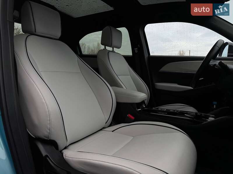 Внедорожник / Кроссовер Honda e:Ny1 2023 в Ровно