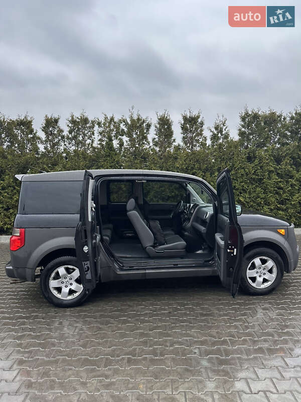 Внедорожник / Кроссовер Honda Element 2004 в Луцке