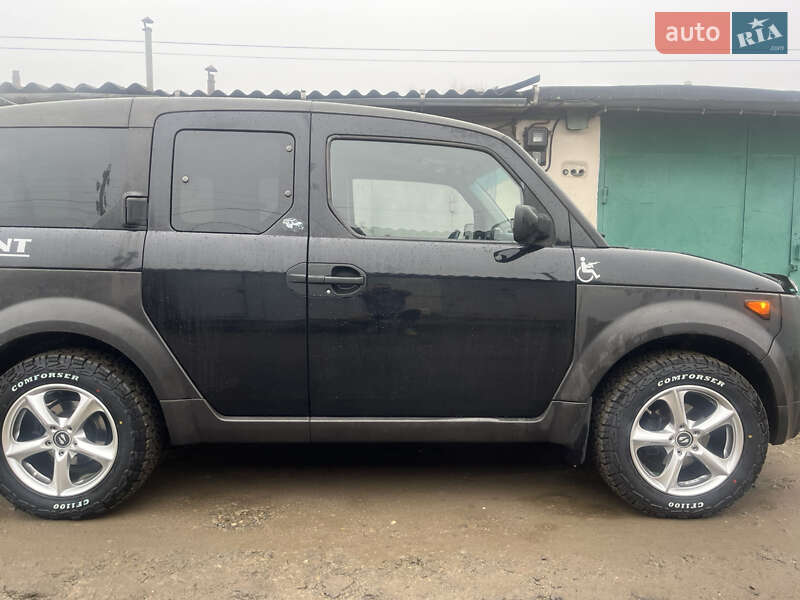 Внедорожник / Кроссовер Honda Element 2003 в Хмельницком