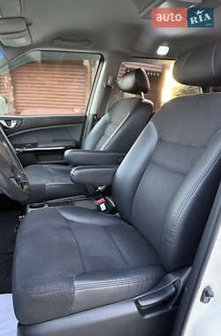 Минивэн Honda Elysion 2011 в 