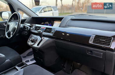 Минивэн Honda Elysion 2011 в 