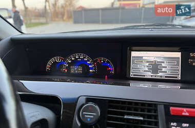 Минивэн Honda Elysion 2011 в 