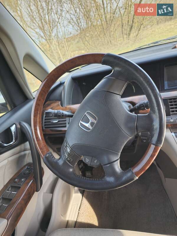 Мінівен Honda Elysion 2010 в Літині
