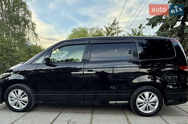 Минивэн Honda Elysion 2012 в 