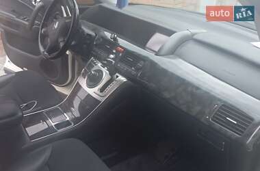 Мінівен Honda Elysion 2011 в 