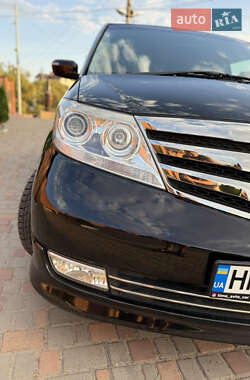 Минивэн Honda Elysion 2012 в 