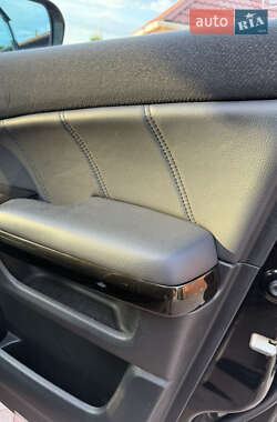 Минивэн Honda Elysion 2012 в 
