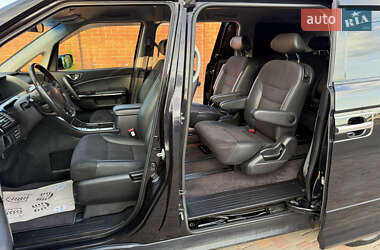 Минивэн Honda Elysion 2012 в 