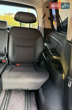Минивэн Honda Elysion 2012 в 