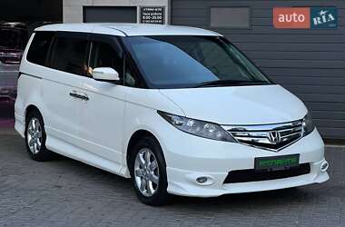 Минивэн Honda Elysion 2011 в 