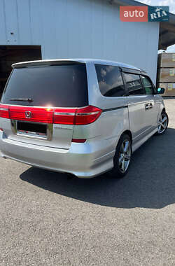 Минивэн Honda Elysion 2011 в 