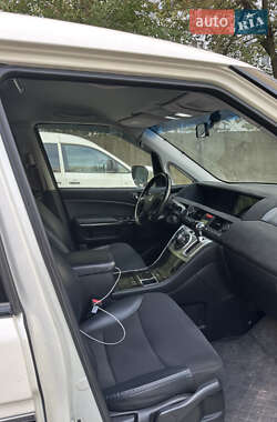 Минивэн Honda Elysion 2011 в 