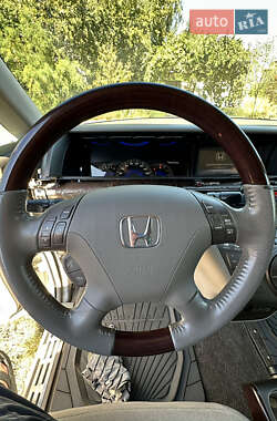 Минивэн Honda Elysion 2004 в 