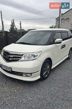 Honda Elysion 2011