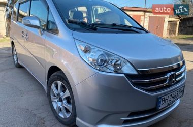 Мінівен Honda Elysion 2009 в Кривому Розі