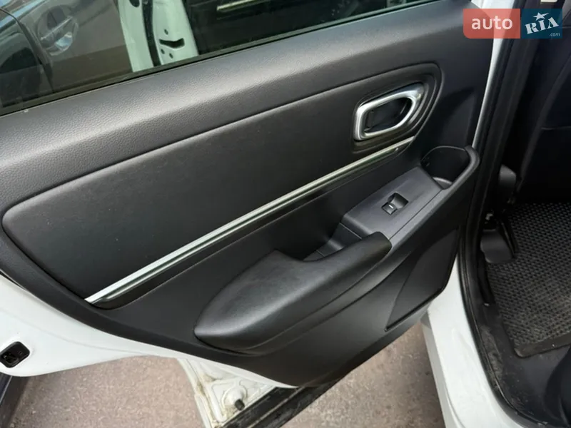Honda eNP1 2023 VIN LHGRS2830P8006118 фото оголошення 30 з 71