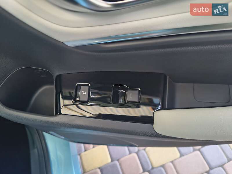 Внедорожник / Кроссовер Honda eNS1 2023 в Киеве фото 41 Внедорожник / Кроссовер Honda eNS1 2023 в Киеве