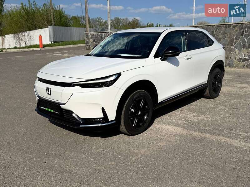 Honda eNS1 2024