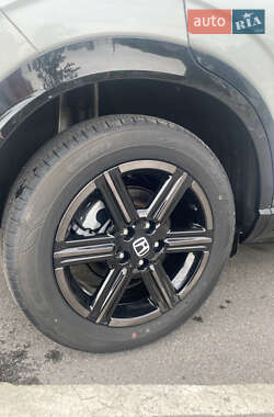 Внедорожник / Кроссовер Honda eNS1 2024 в 