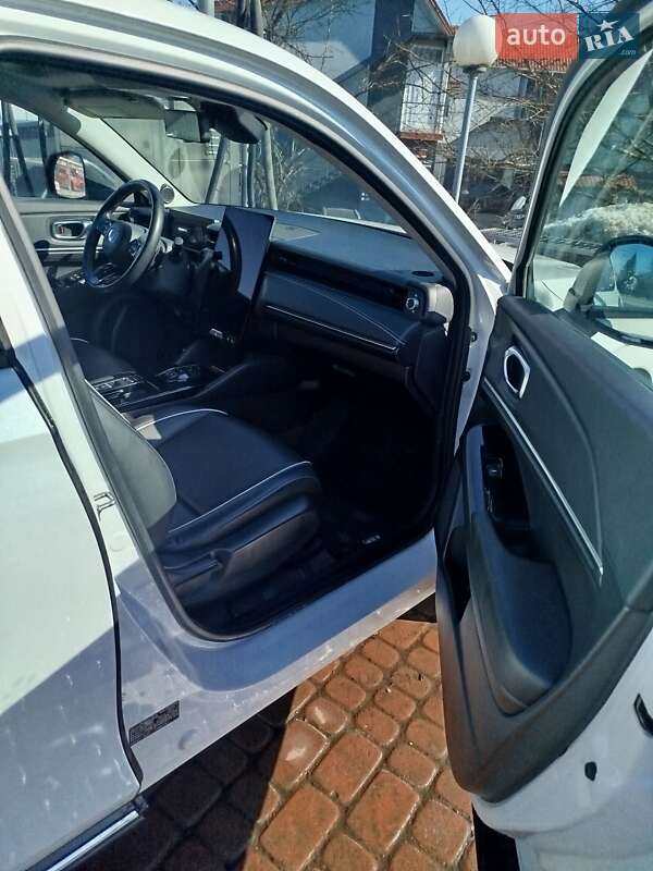 Внедорожник / Кроссовер Honda eNS1 2022 в Ивано-Франковске