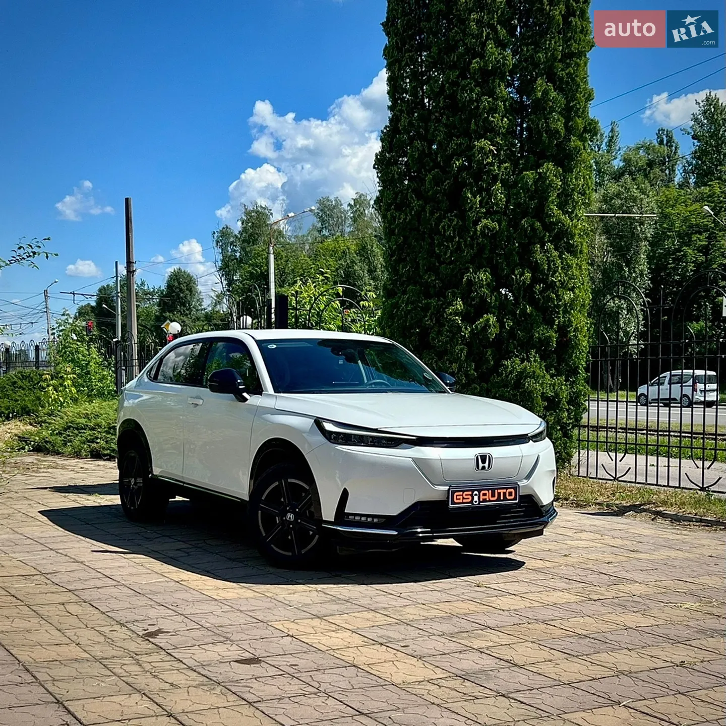 Honda eNS1 2023