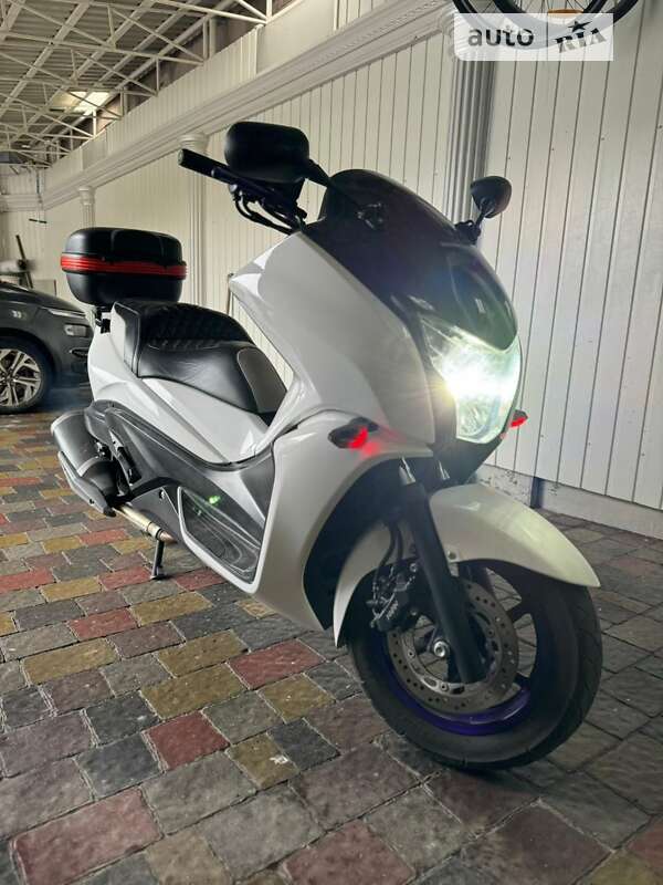 Максі-скутер Honda Faze 250 2012 в Тернополі фото 3 Максі-скутер Honda Faze 250 2012 в Тернополі