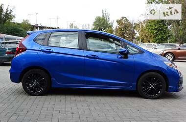 Хэтчбек Honda Fit 2017 в 