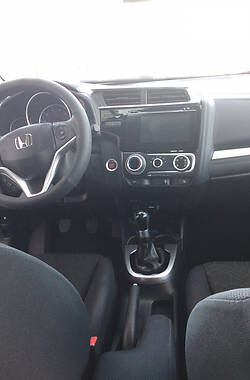 Хэтчбек Honda Fit 2017 в 