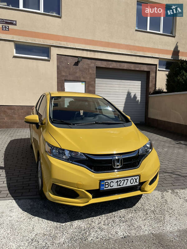 Хэтчбек Honda Fit 2018 в Львове