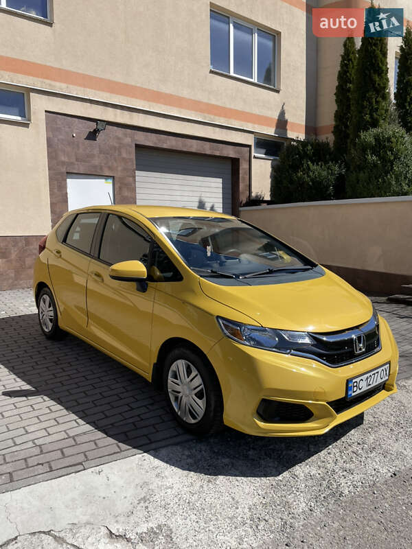 Хэтчбек Honda Fit 2018 в Львове