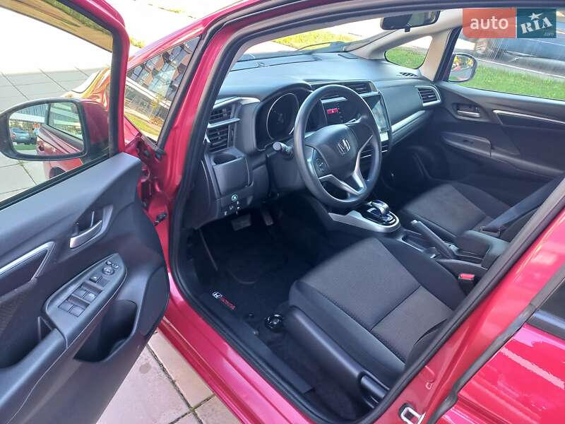 Хетчбек Honda Fit 2016 в Києві