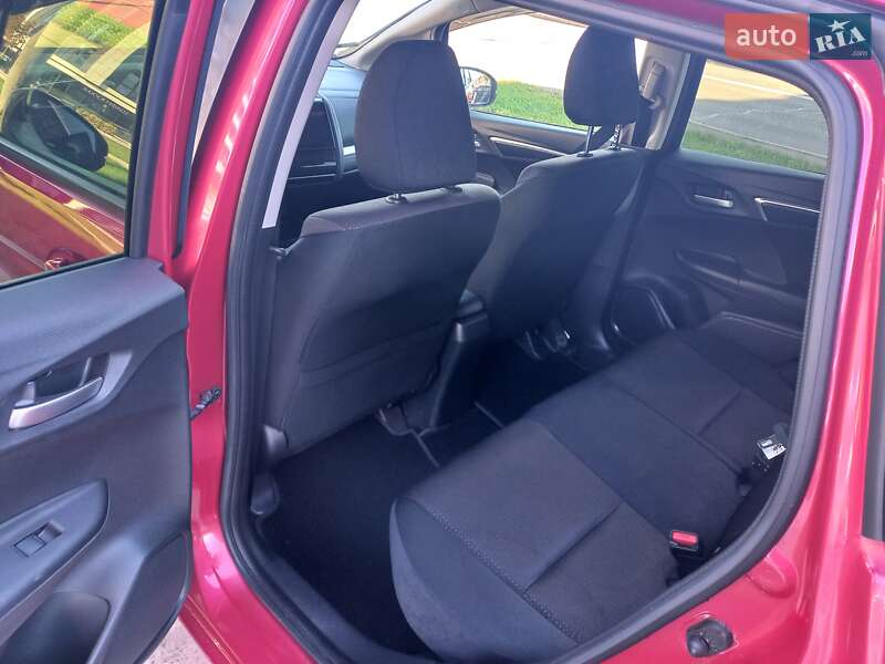 Хетчбек Honda Fit 2016 в Києві