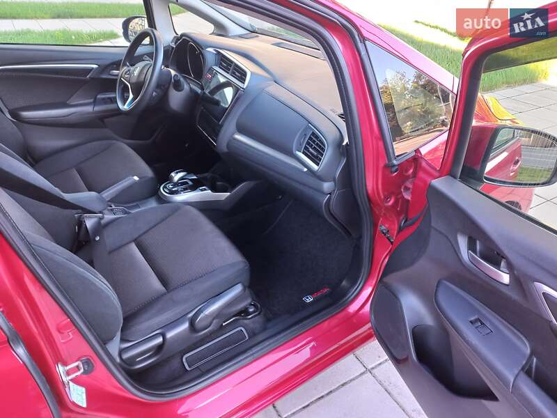 Хетчбек Honda Fit 2016 в Києві