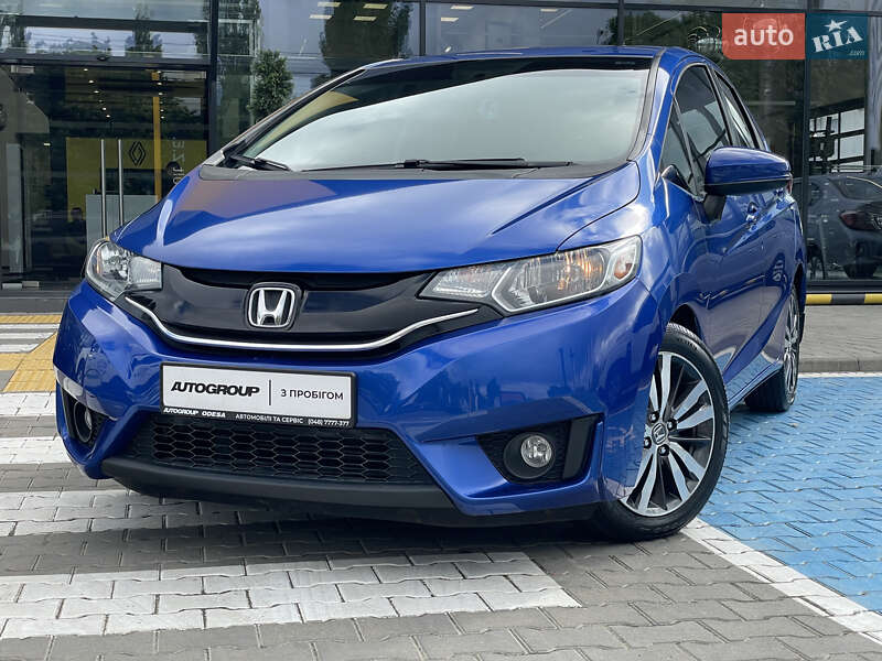 Хэтчбек Honda Fit 2015 в Одессе