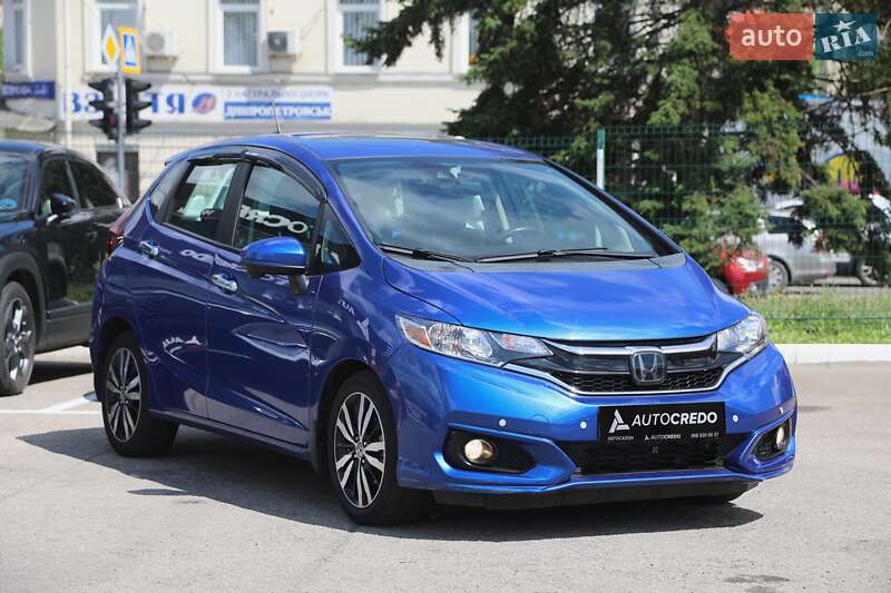 Хэтчбек Honda Fit 2017 в Харькове