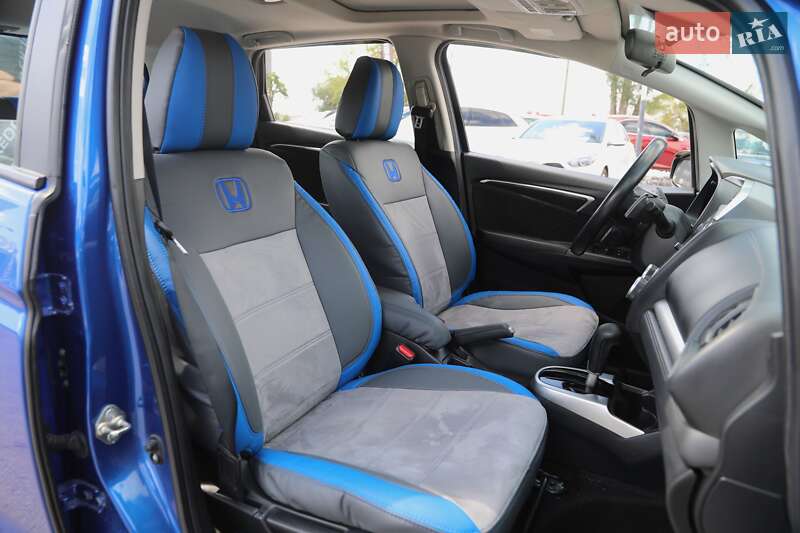 Хэтчбек Honda Fit 2017 в Харькове