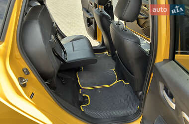 Хэтчбек Honda Fit 2017 в 