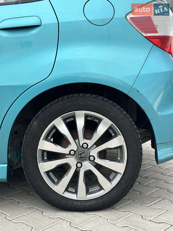 Хетчбек Honda Fit 2013 в Тернополі фото 5 Хетчбек Honda Fit 2013 в Тернополі